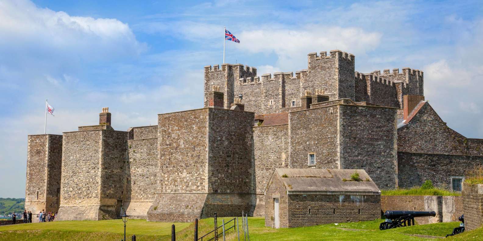 دوور، بزرگ ترین قلعه انگلیس