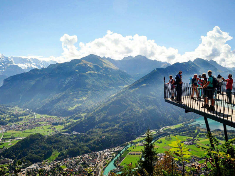 جاذبه های دیدنی اینترلاکن سوئیس