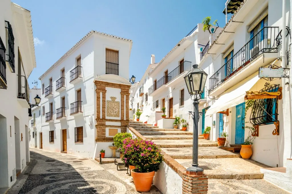 زیباترین شهرهای ساحلی اسپانیا