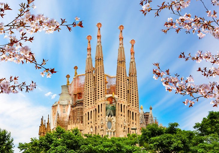 جاذبه های گردشگری اسپانیا 2023